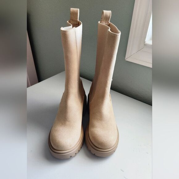Steve Madden Hesitant Chelsea Boots Women's Size 5.5 -Sand Suede - Picture 10 of 11
